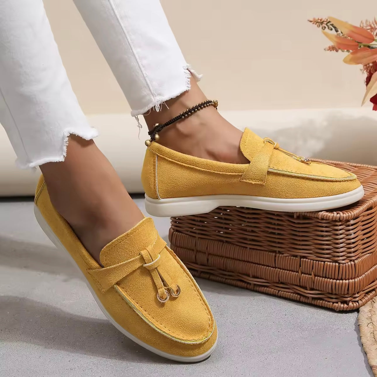 Lucente Suede