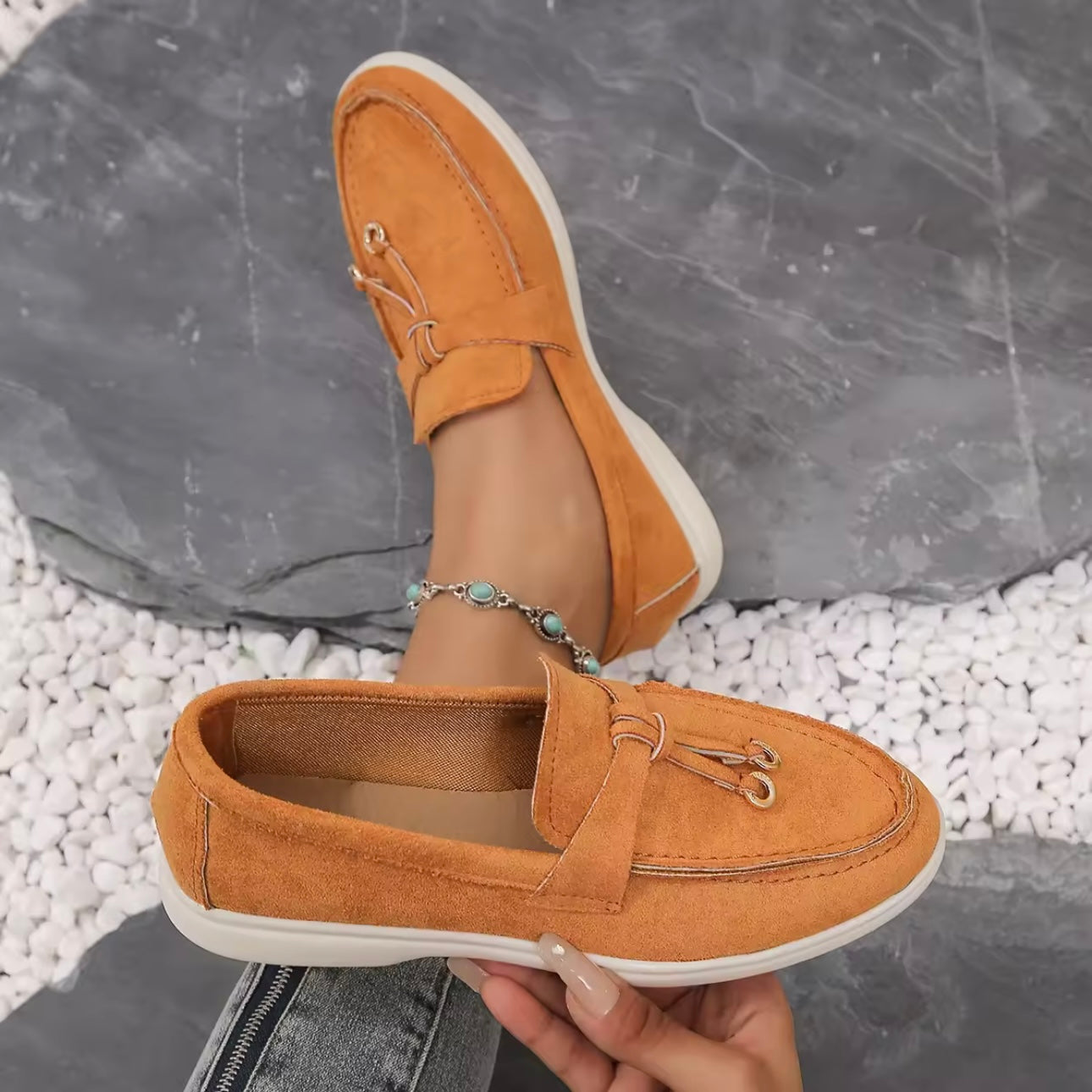 Lucente Suede