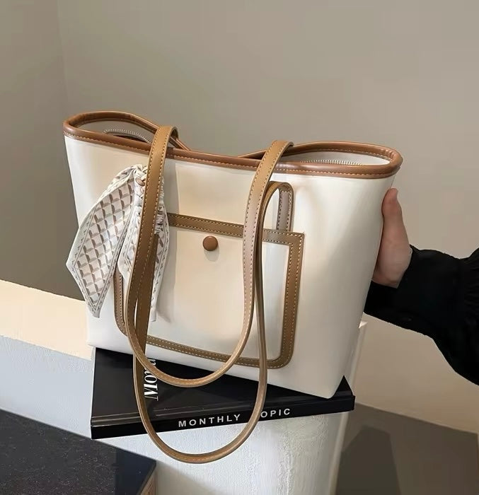 La Bellezza Tote