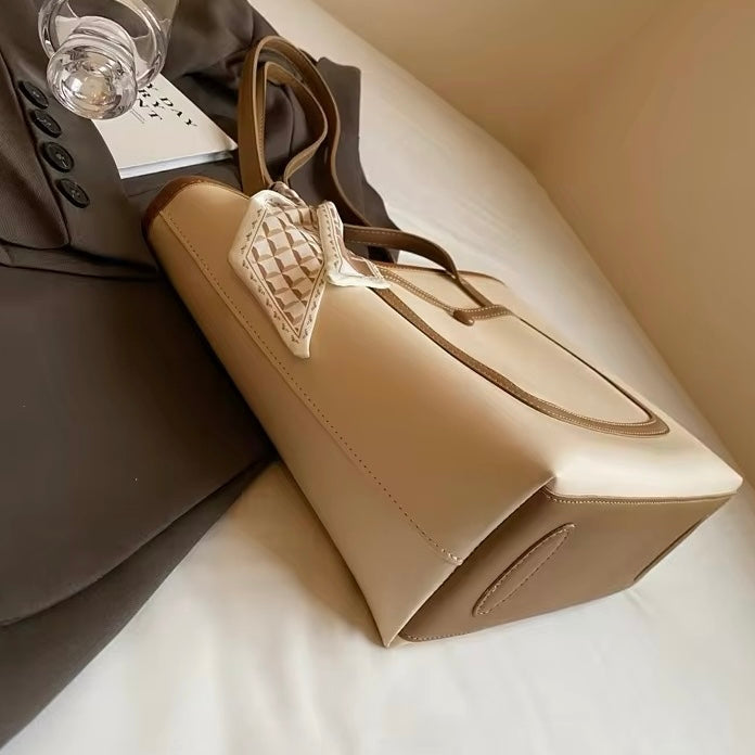 La Bellezza Tote