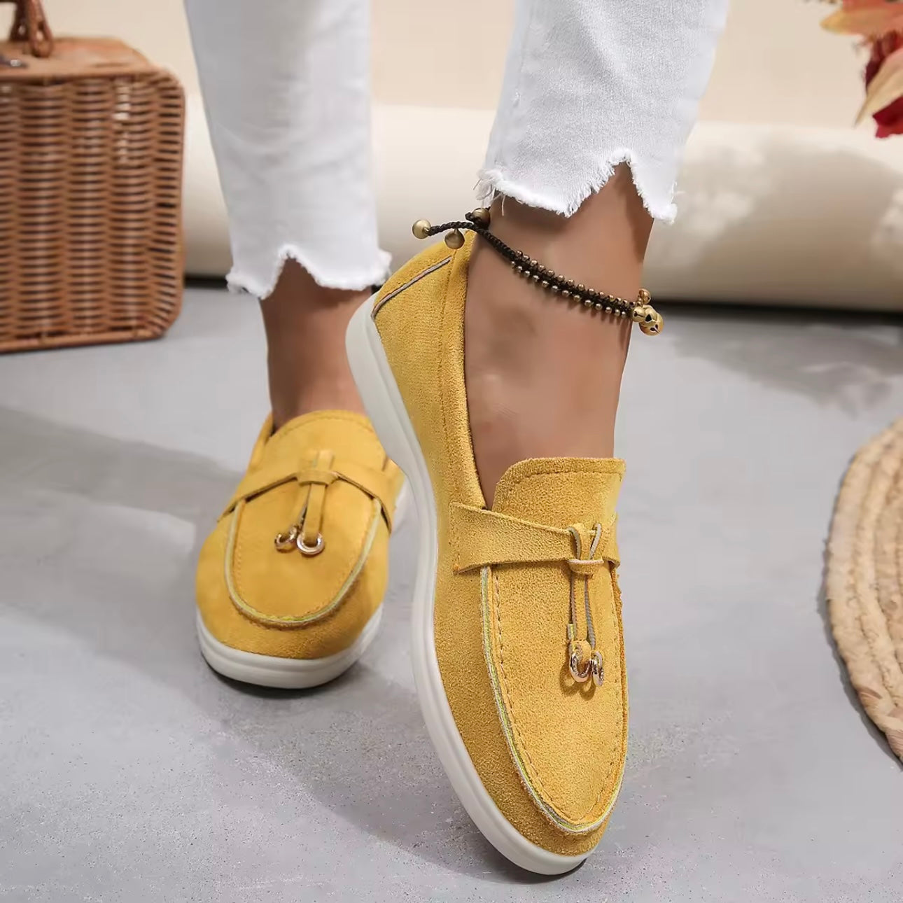 Lucente Suede