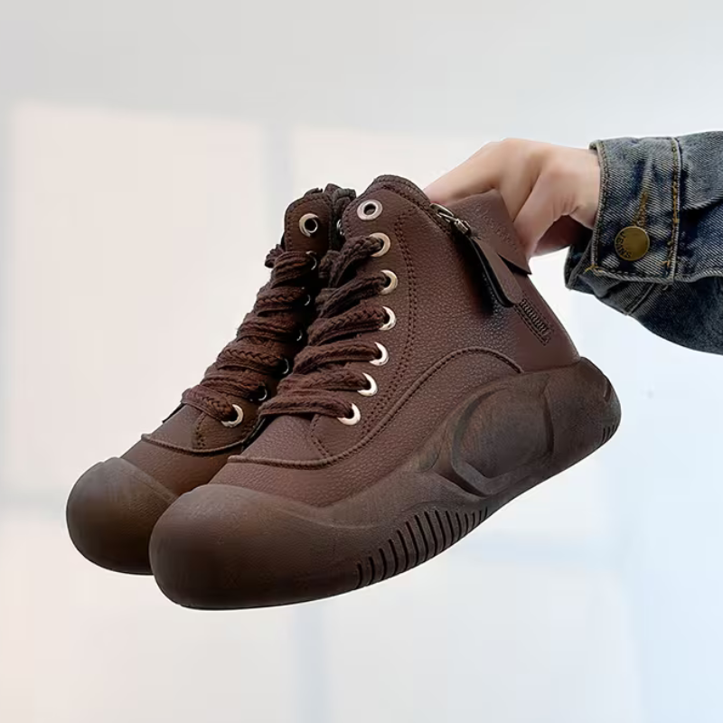 elara-track-boots